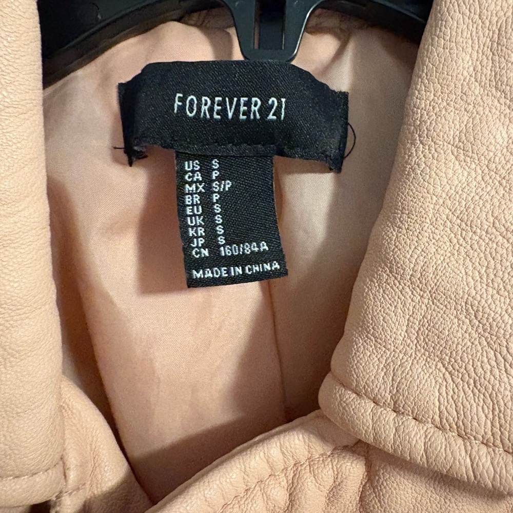 Forever 21 Blush Pink Jacket - Picture 5 of 11